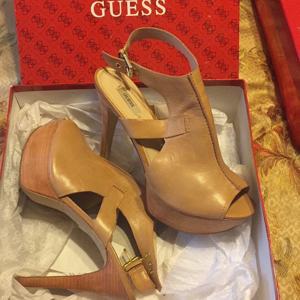 COPY - Guess Sandals